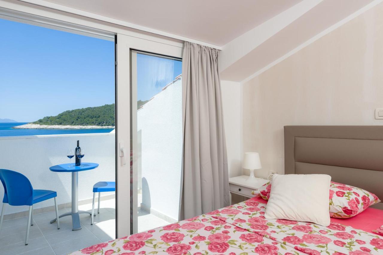 Luxury Bellavista Amazing Sea Holidays With Private Beach & Parking Milna  Exterior foto