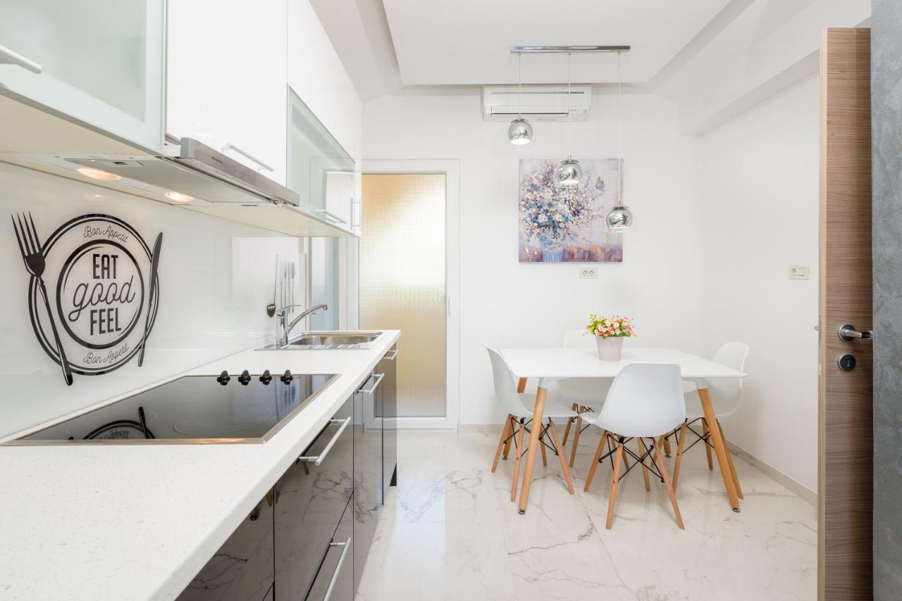 Luxury Bellavista Amazing Sea Holidays With Private Beach & Parking Milna  Exterior foto